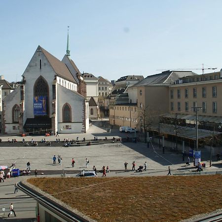 Stadthof Budget Hotel Basel City Center Buitenkant foto